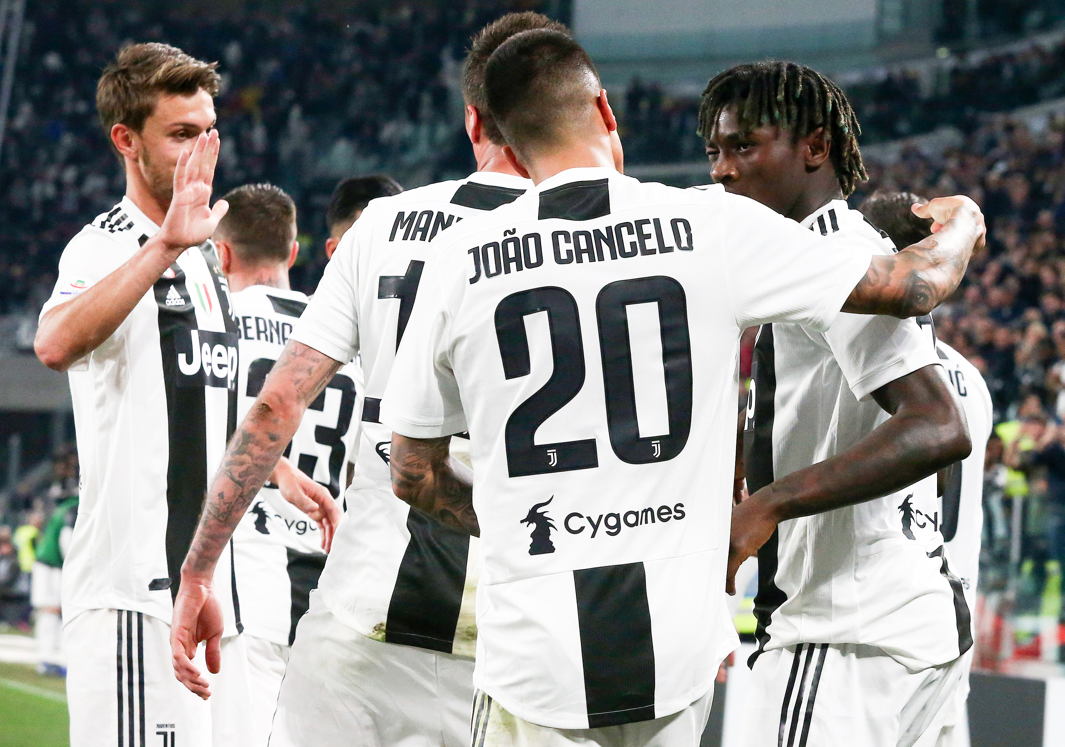 瑞天空：热刺、利物浦与扬-迪奥曼德的团队展开深度接触（瑞天空：热刺与利物浦已与扬-迪奥曼德方面进行深入沟通）