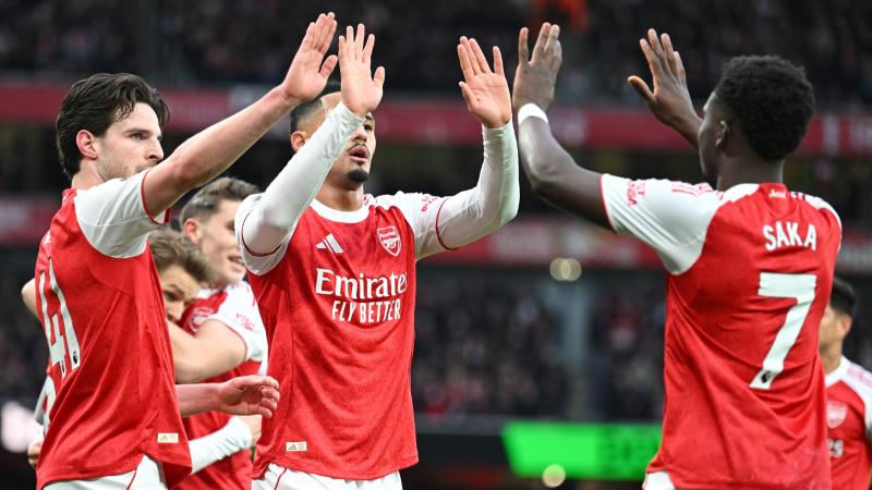 06年季后赛抢7大战科比第四节拒出手引争议（2006季后赛抢七战科比末节不出手引发争议）