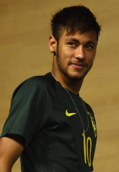 摩纳哥后卫特泽：真正的博格巴回来了，他有能力重返国家队（摩纳哥后卫特泽：博格巴找回状态，具备重返国家队的实力）