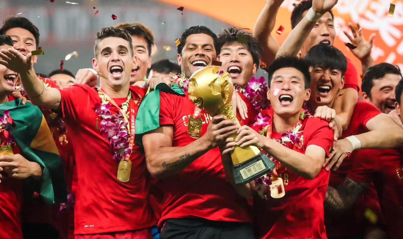 马特乌斯：诺伊尔明年不会退役，他会是拜仁26／27赛季的一门（马特乌斯：诺伊尔明年不退役，26／27赛季仍将是拜仁主力门将）