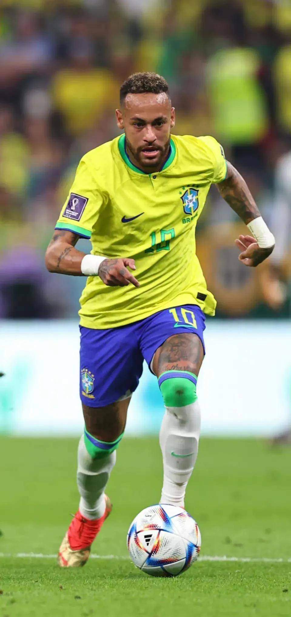 全北现代队长朴镇燮将加盟浙江队，补强后防，提升球队竞争力。（全北现代队长朴镇燮即将加盟浙江队，强化后防，提升竞争力）