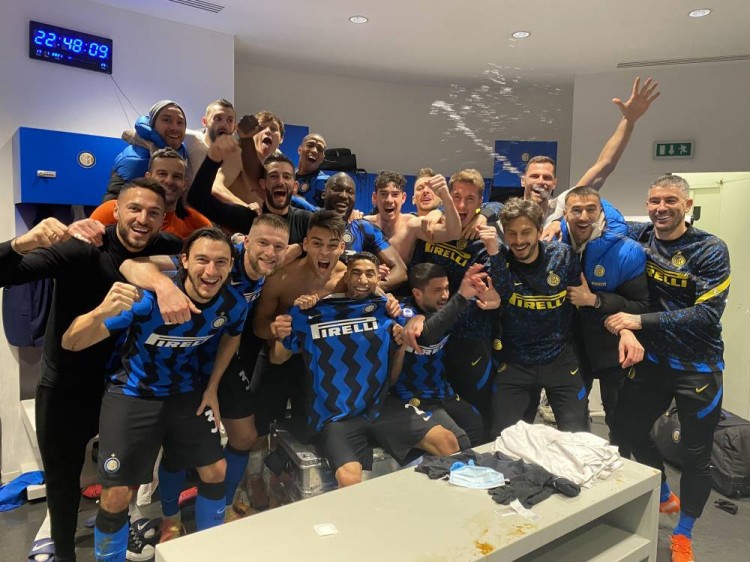 首开记录，欧纳希是本世纪首位西甲对皇马进球的摩洛哥球员（欧纳希首开纪录，成本世纪西甲首位攻破皇马球门的摩洛哥球员）